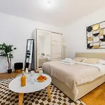 Studio Agreable Et Bien Placee - Paris 18 - 2P - Flat-Guest